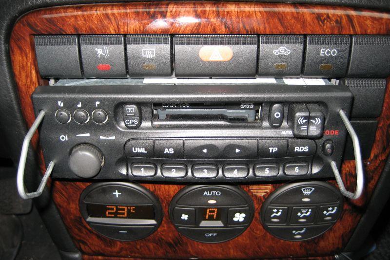 radio ausbau.jpg